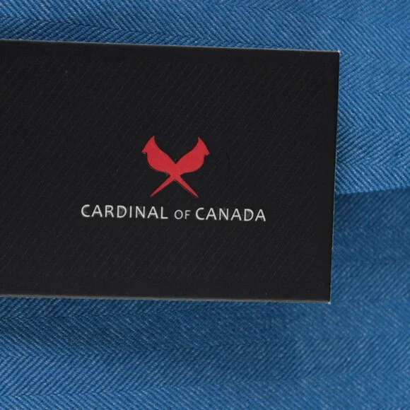 Cardinal of Canada NWT Wool / Silk Sport Coat Size 40S US In Blue Herringbone